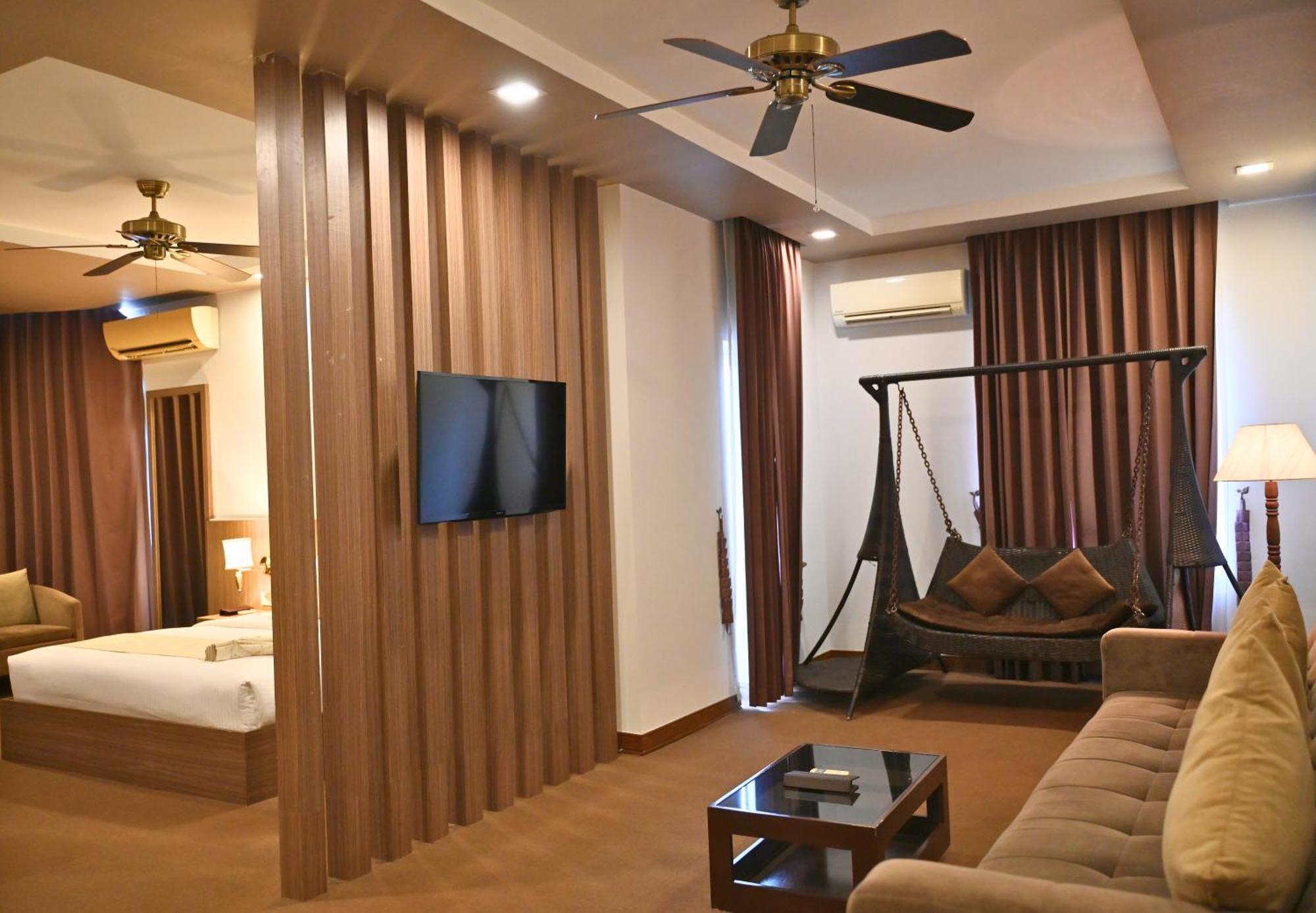 Anik Boutique Hotel & Spa On Norodom Blvd Phnom Penh Eksteriør bilde